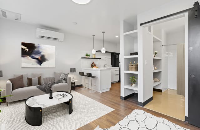 Nexus @ Downing photos photos