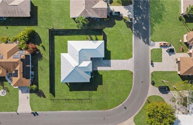 24 Crestwood Circle S Gallery 2