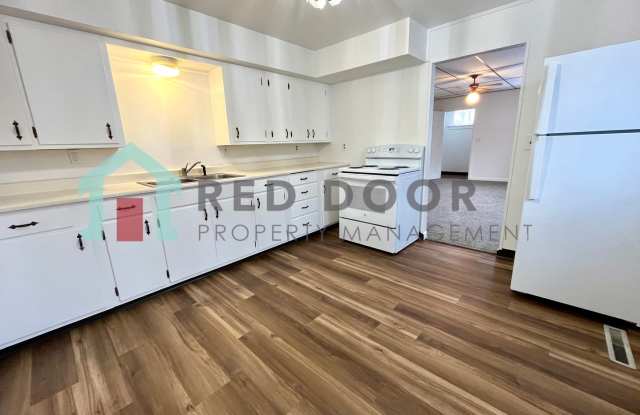 Charming Remodeled 2-Bedroom Home with Modern Updates! photos photos Charming Remodeled 2-Bedroom Home with Modern Updates! photos photos