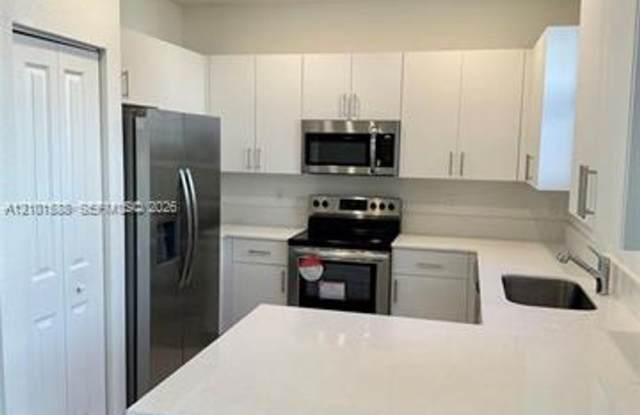 252 SW 159 Way th 252, Pembroke Pines, FL 33027 Gallery 1