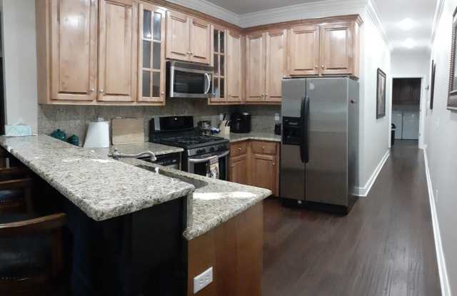 3 BD/3.5 BR Furnished Gallery 4