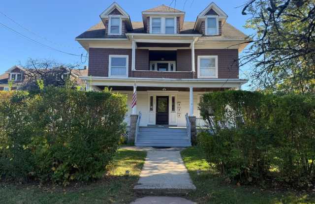 309 Dunellen Avenue Gallery 1
