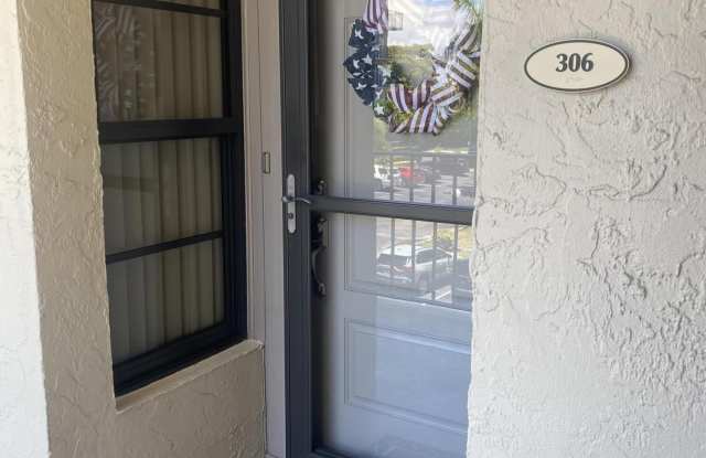 18 Royal Palm Way Gallery 2
