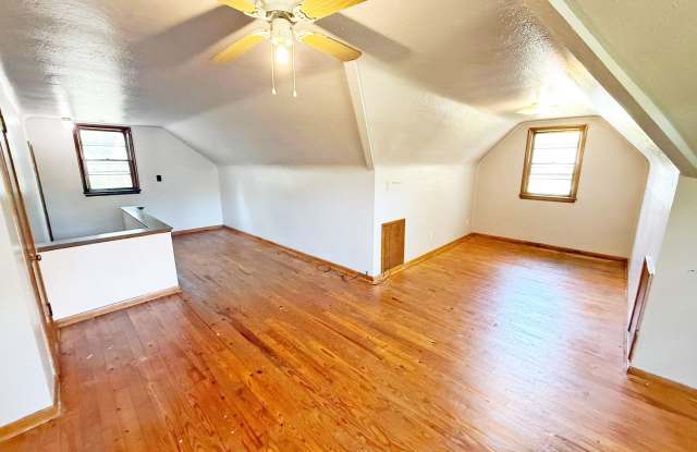 3 BED 1 BATH BEAUTIFUL SINGLE FAMILY HOME photos photos
