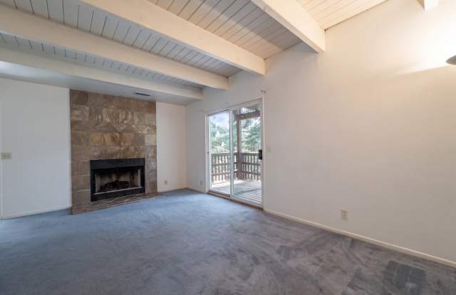 732 Grass Valley Road Gallery 3