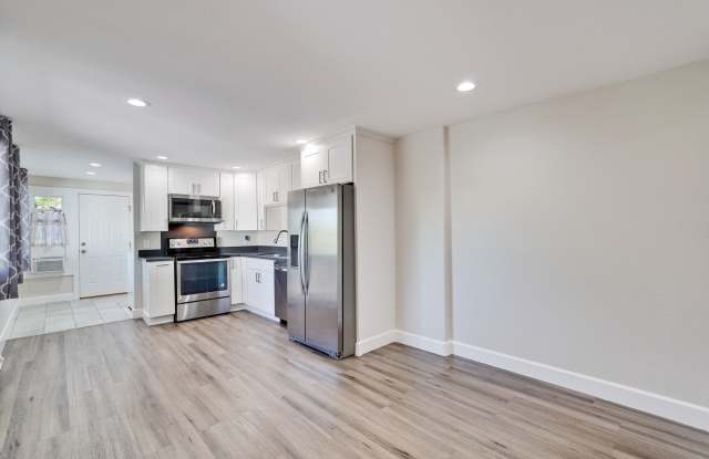 Welcome Home to this ONE-BEDROOM COTTAGE (ADU) / Blossom Hill @ Union Avenue. Gallery 4