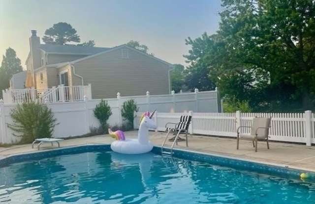 556 Mark Drive photos photos 556 Mark Drive photos photos