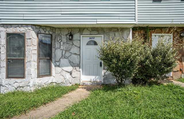 3602 Hopkins Court Gallery 3