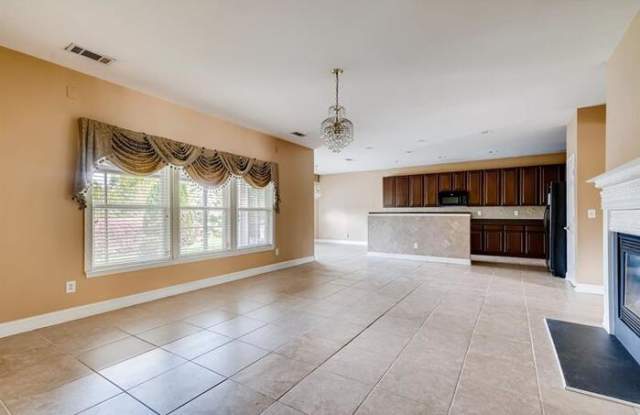 7010 Evanton Loch Road Gallery 2