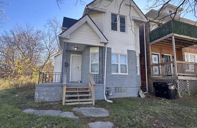 558 Holbrook Avenue - 558 Holbrook Avenue, Detroit, MI 48202