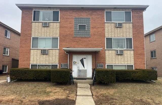 9240 Seymour Ave Road unit: 2E photos photos