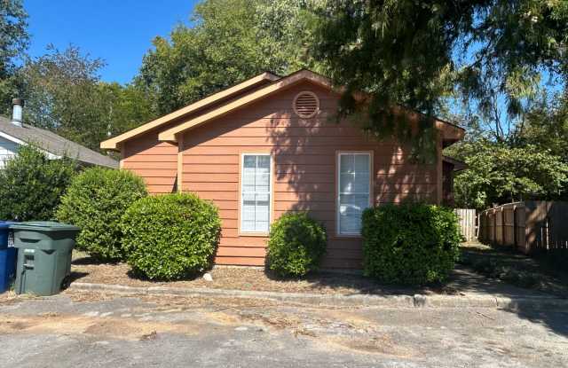Freshly Updated 3BR/2BA Home with Fenced Backyard Gallery 3