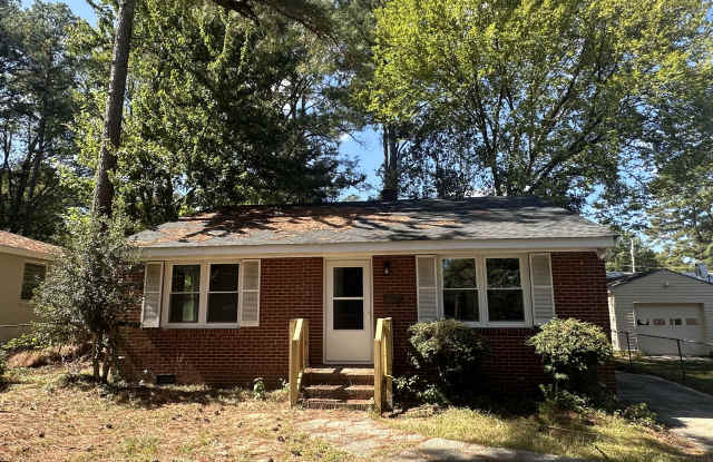 902 Meadow Street South photos photos
