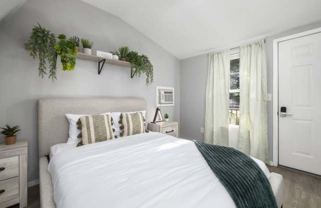17 Bay Breeze Ln Gallery 1