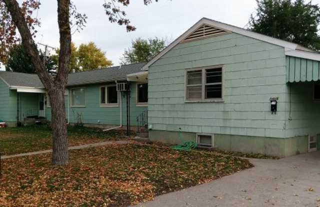 546 1/2 Avenue E photos photos