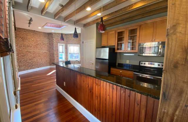 389 RHODE ISLAND AVENUE NW Gallery 3