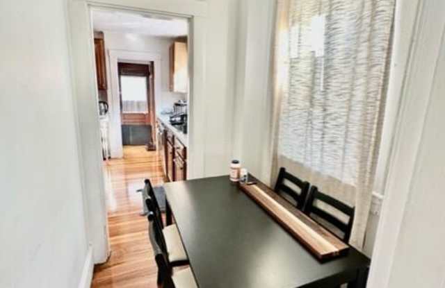 25 Murray Hill Rd. Gallery 4