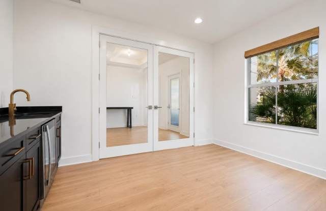 13190 Alton Road Gallery 4