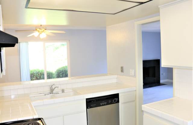 3649 Harvard Dr Gallery 4