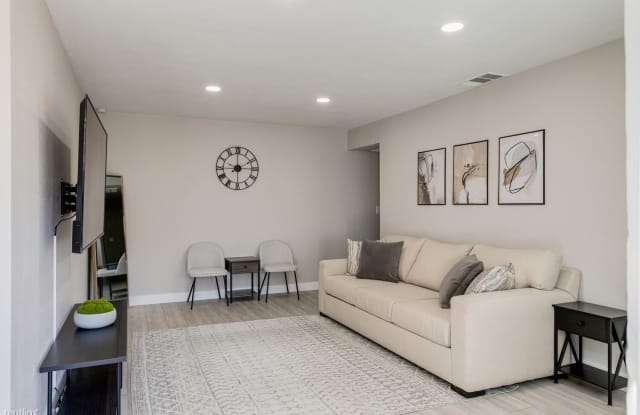 3944 Apple Blossom Way - 3944 Apple Blossom Way, Carmichael, CA 95608