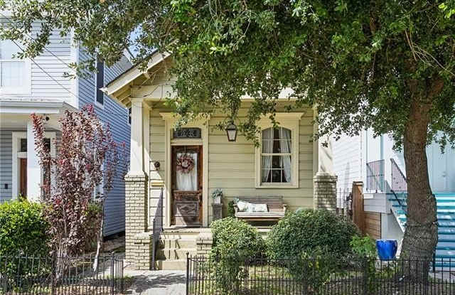 246 FRISCOVILLE Avenue photos photos