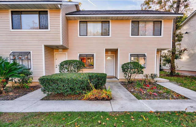 Charming and spacious 2/1.5 Townhouse for Rent in Shell Rock Villas photos photos