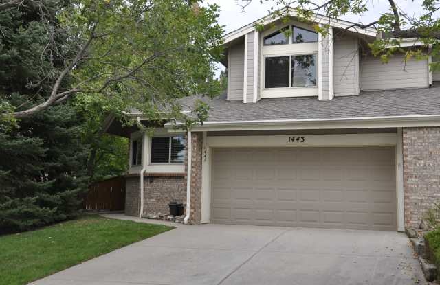 1443 Briar Circle photos photos