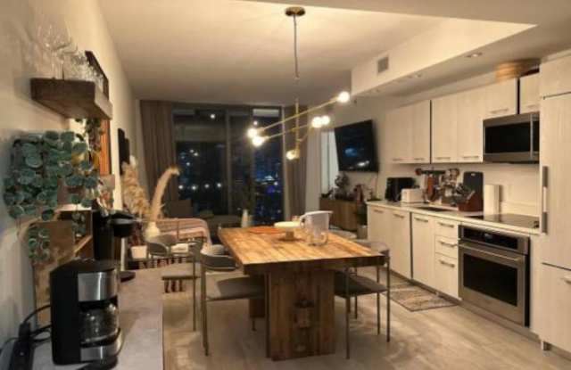 45 Southwest 9th Avenue photos photos