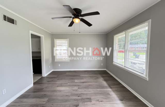 828 Harvey Cv Gallery 4