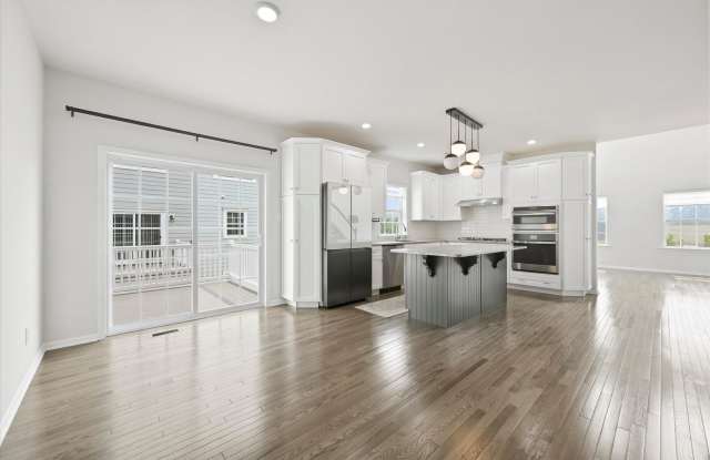 Luxury Carriage Home in Pickering Crossing | 3,500+ Sq Ft | Great Valley Schools Gallery 3