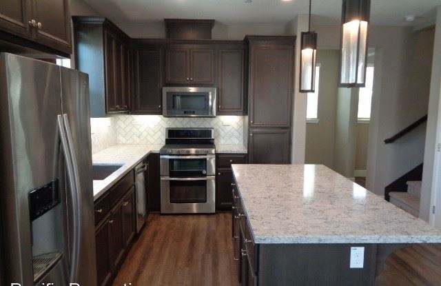 5319 Kelliann Place - 5319 Kelliann Pl, Rohnert Park, CA 94928