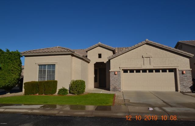 4804 E ANNETTE Drive - 4804 East Annette Drive, Phoenix, AZ 85254