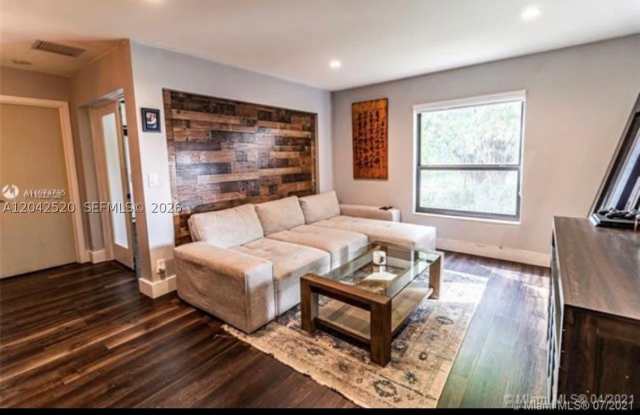 3833 Cocoplum Cir Gallery 4