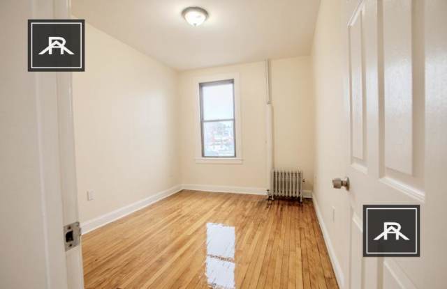 1222 Commonwealth Ave. Gallery 4