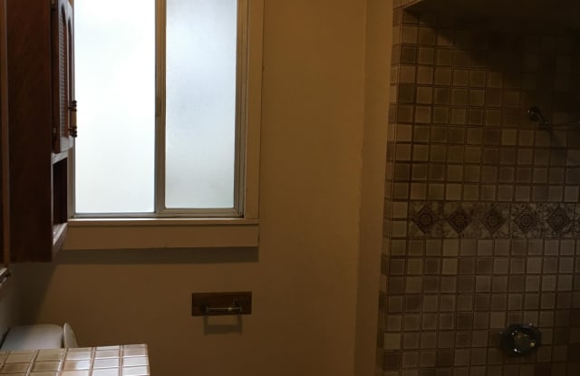 215 Blackburn Street photos photos