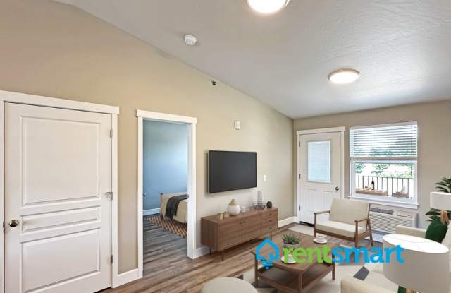 1515 South Avenue West Gallery 3