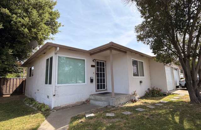 BRIGHT SPACIOUS 2 BEDROOM/1 BATH AVAILABLE TO RENT IN LIVERMORE CA!!!! photos photos BRIGHT SPACIOUS 2 BEDROOM/1 BATH AVAILABLE TO RENT IN LIVERMORE CA!!!! photos photos