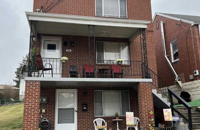 810 11th Street - 1 photos photos