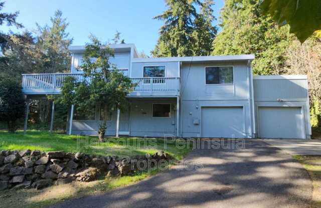 5691 Kitsap Way Gallery 3
