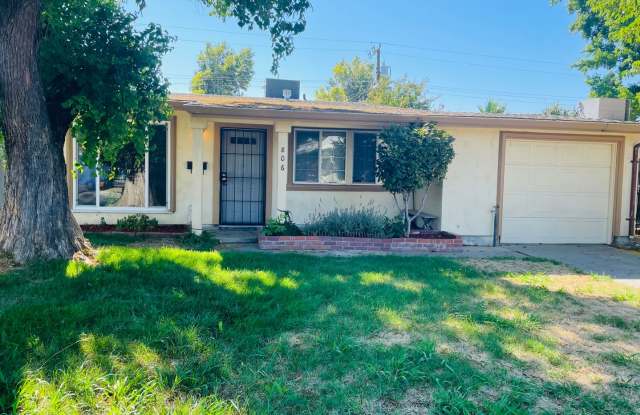 806 Fairway Dr - West Sacramento 95605 - 806 Fairway Drive, West Sacramento, CA 95605