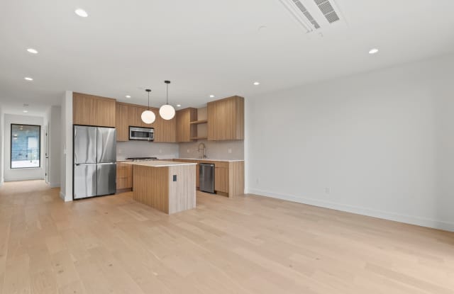 614 5th Ave S#C107 Gallery 2