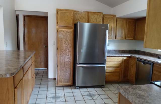 5292 CRACKERBARREL CIR Gallery 2
