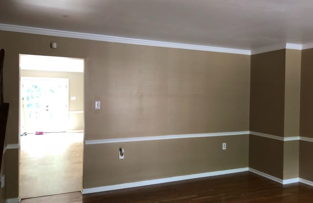 11718 COLLINGWOOD COURT Gallery 3