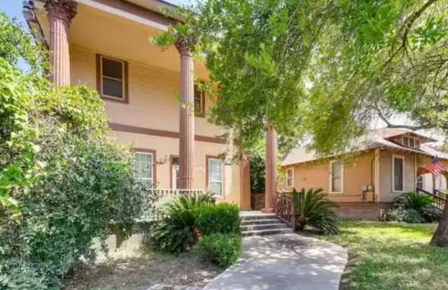 411 East Carson - 2 Gallery 4
