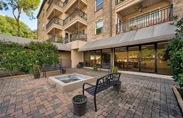 500 LAKE MARINA Avenue Gallery 2