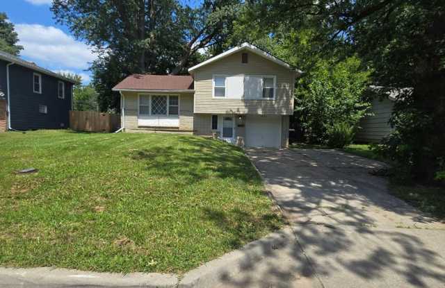 Newly renovated 3 bedroom Move in now photos photos