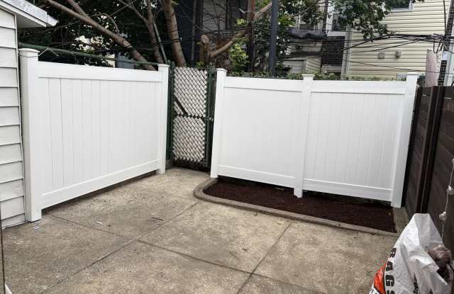 3065 Edgemont St. Gallery 2