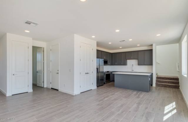 5540 S keene -- Gallery 4