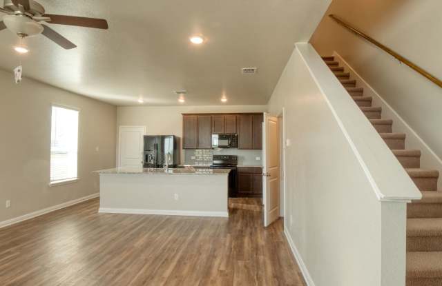Where Style Meets Comfort: Elevate Your Living Experience photos photos