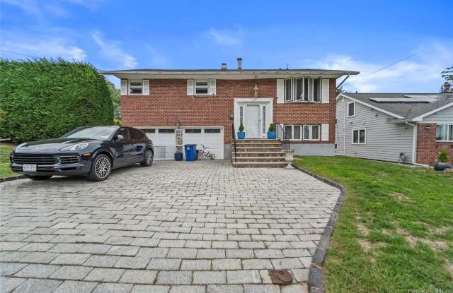 35 Westwind Road - 35 Westwind Road, Yonkers, NY 10710